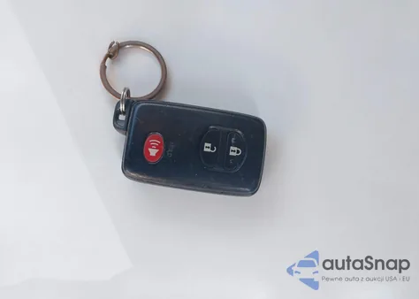 2010 Toyota Prius Iii from USA, damaged, VIN JTDKN3DU3A0017840